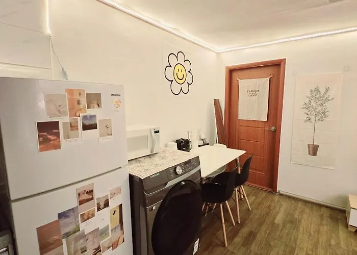 2-room Accommodation, 3 Minutes From Hoegi Station And Kyung Hee *